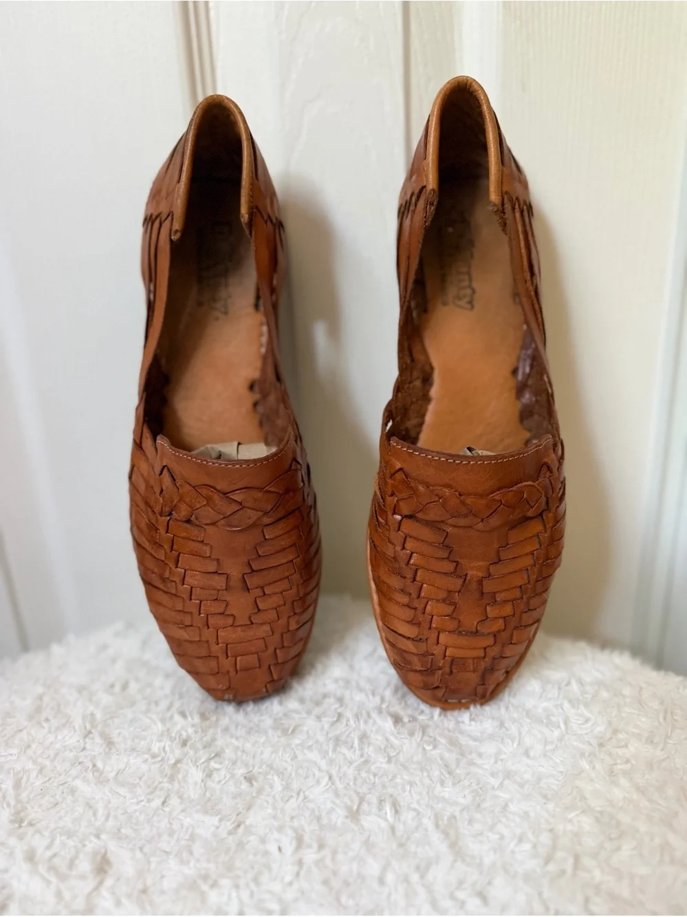 Leather Tan Women’s Mexican Huaraches Size 8